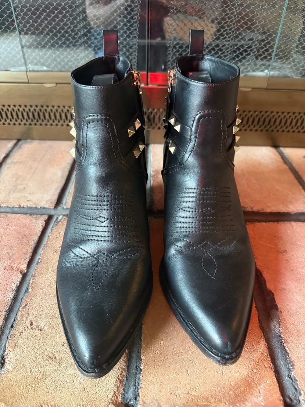 Valentino Rock Stud Western Ankle Booties Size 40 - Picture 7 of 13